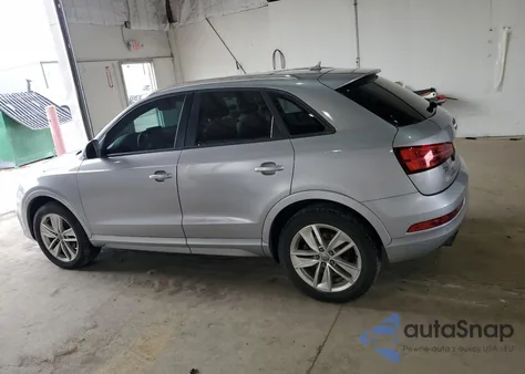 2017 Audi Q3 Premium z USA, uszkodzony, nr VIN WA1ECCFS0HR011637